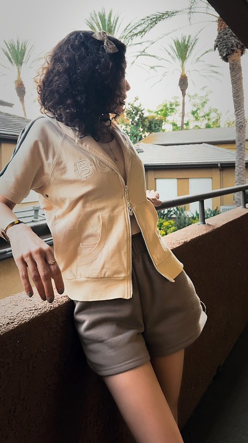 Instagram post by @farhama.dashti for BCBGMAXAZRIA. Caption reads: #sleeplover 😴💤.