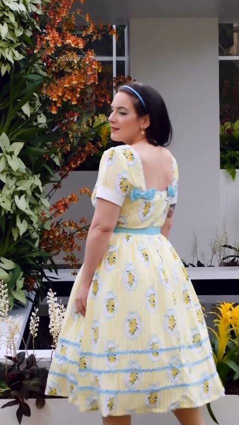 Instagram post by @lilnikkibee for Unique Vintage. Caption reads: You’re my main squeeze 🍋😉 When @uniquevintage....