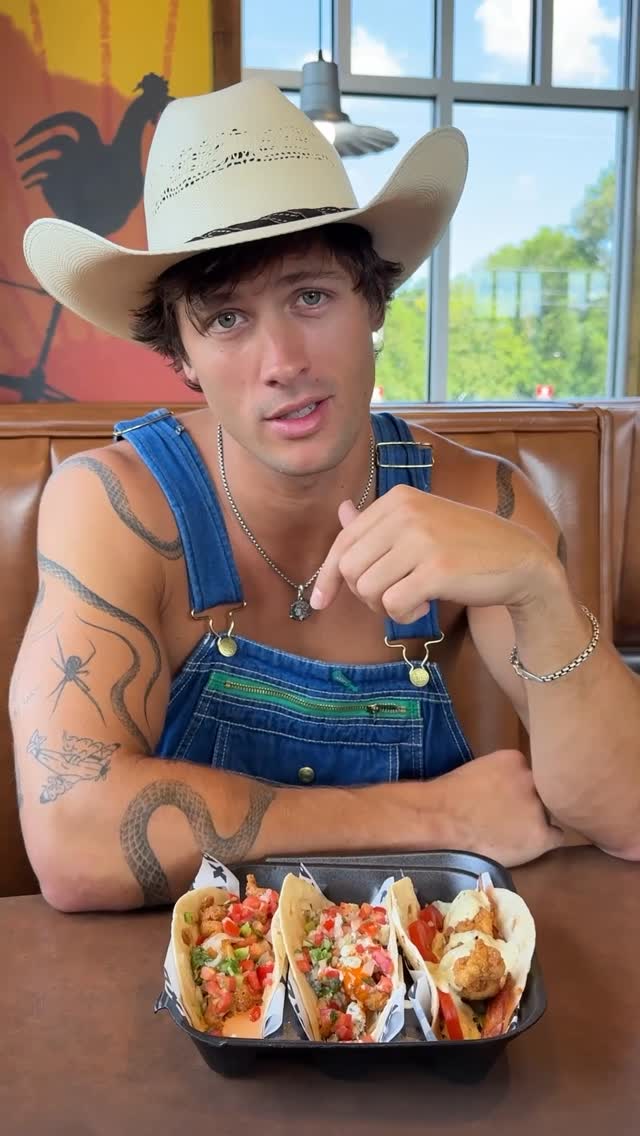 Instagram post by @robert_rausch for Zaxby's. Caption reads: #ad Tempted? 🤫 For a limited time only....