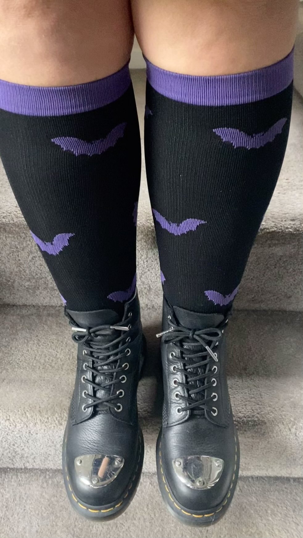 Instagram post by @kat_ie_wears for Plusock. Caption reads: [...] How cute are these Halloween socks from....