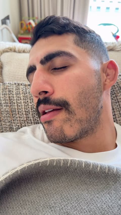 Instagram post by @noraandkhalid for Vileda. Caption reads: Having a great, relaxing day with @viledaarabia 🥲.