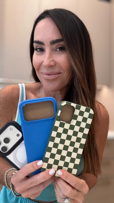 Instagram post by @lalainboca for Pela Case. Caption reads: Drop-proof ✅ Sleek ✅ Compostable ✅ My Pela case....