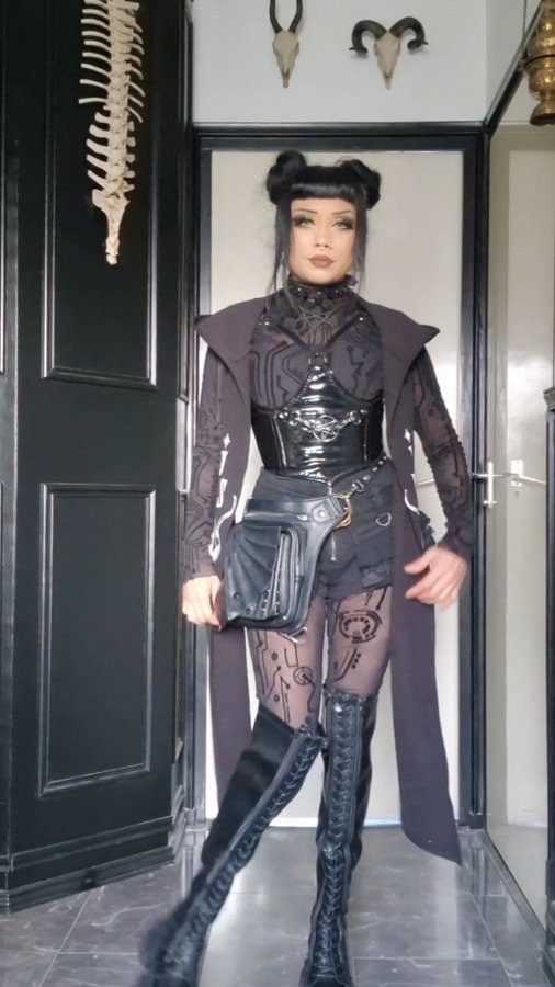 Instagram post by @anarosapano for Anthony Wang. Caption reads: [...] Me 🖤 Alt/Goth Outfit idea 🥀 Boots:....