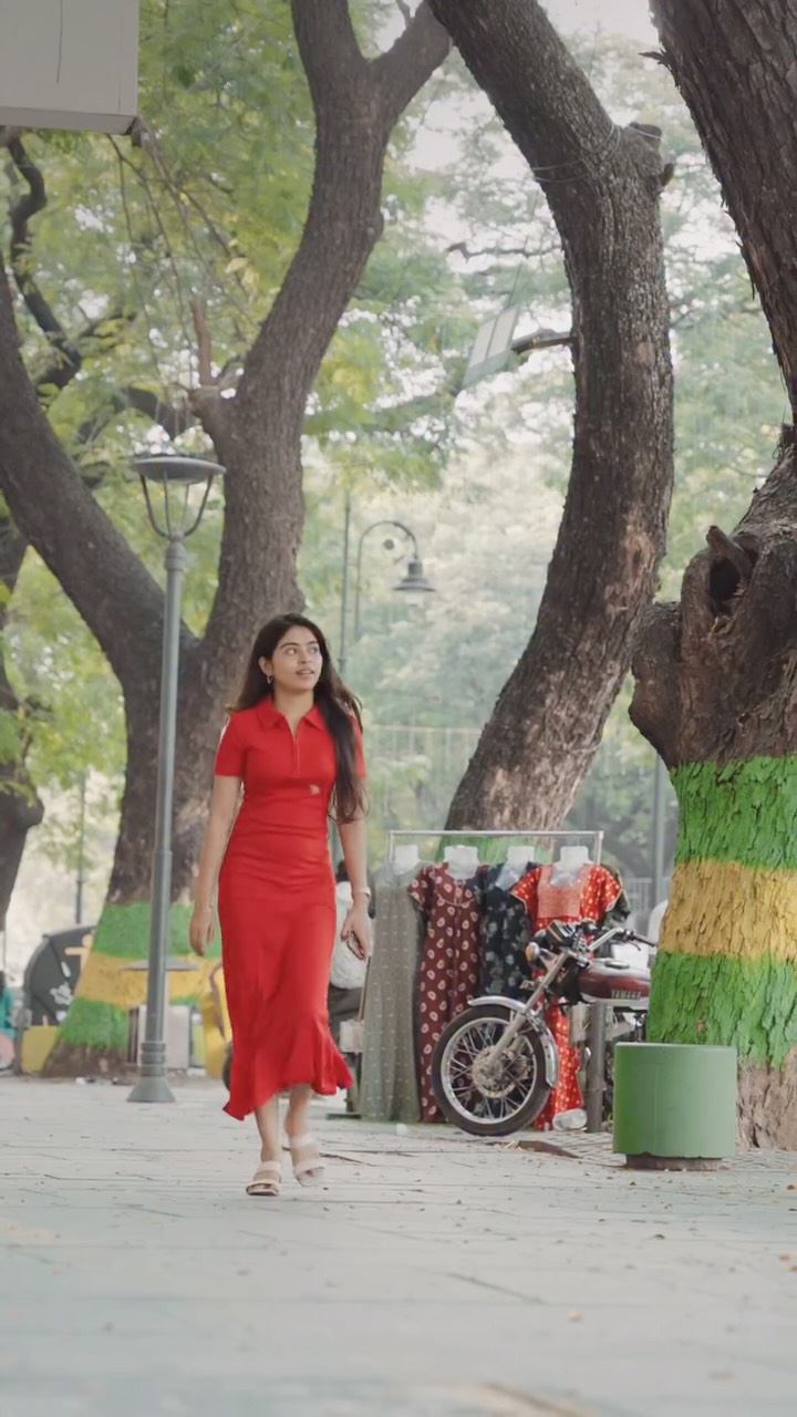 Instagram post by @subha_rajendren for Go Colors. Caption reads: Not just shopping… it’s a whole wardrobe....