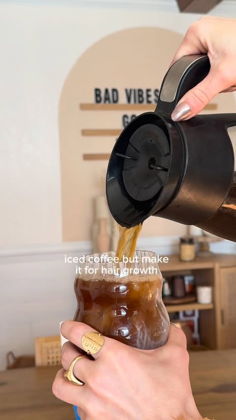 Instagram post by @heyhaleytaylor for Live Conscious. Caption reads: [...] though!!)
Beyond Collagen from....