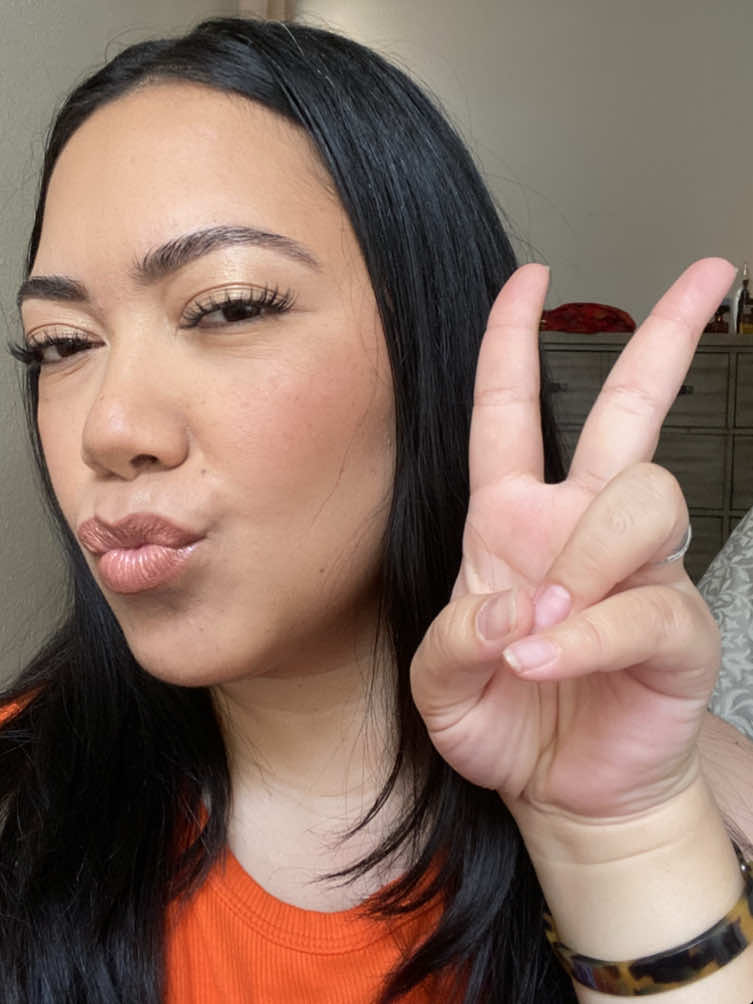 TikTok post by @jaimeeeelynnnn for HALEYS. Caption reads: [...] blush @Milani Cosmetics cream bronzer....