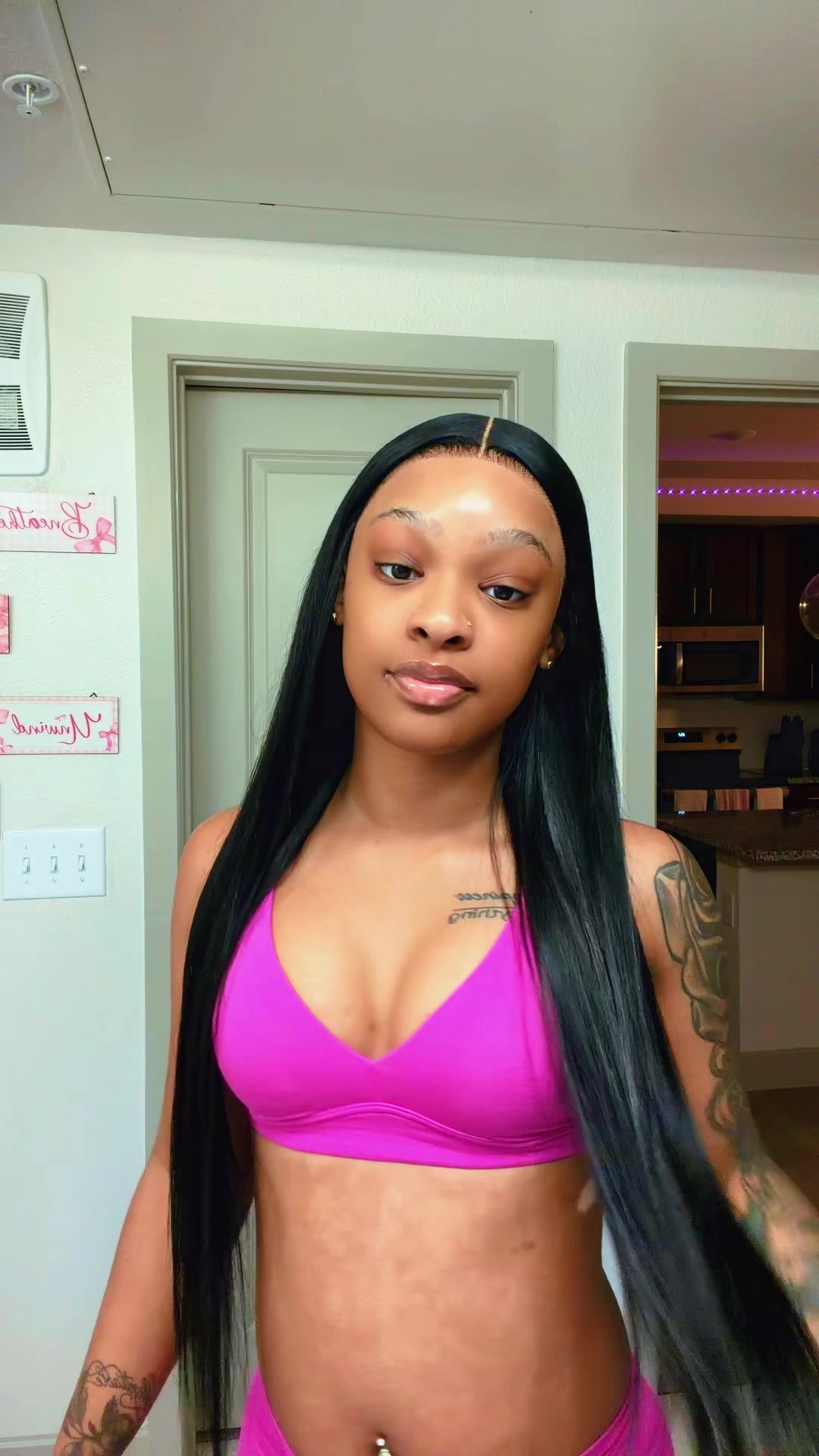 TikTok post by @prettyluhhkayy__ for Hotstarhair.com. Caption reads: @Hot Star Hair 😍😍😍😍 #fyp.