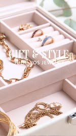 Instagram post by @jennyreimold for Julie Vos. Caption reads: [...] check out their Black Friday sale. 

Julie....