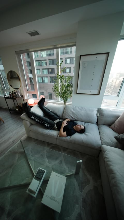 Instagram post by @maxmezofitness for Best Buy. Caption reads: The reason I can push so hard in my training is....