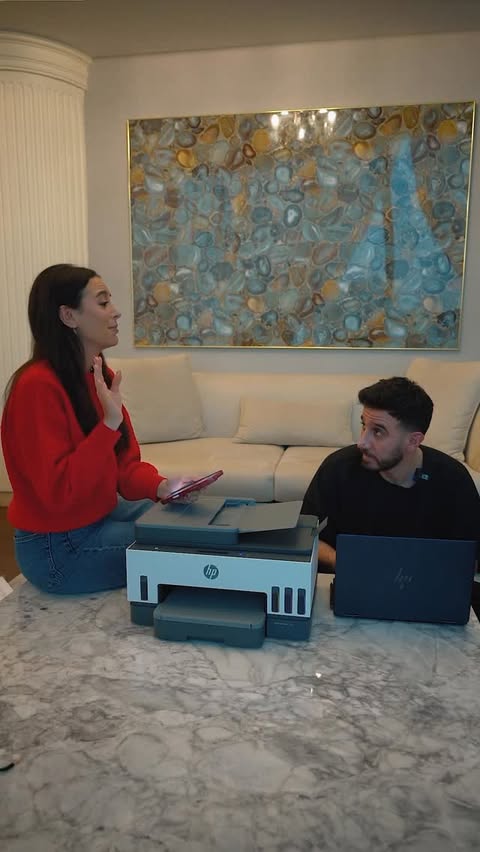 Instagram post by @moassaadd for HP. Caption reads: الطباعة بالبيت صارت أذكى... وأوفر! 😎 طابعة HP....