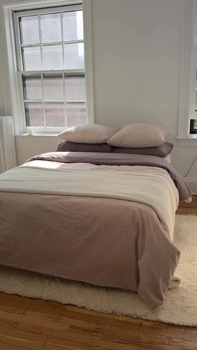 Instagram post by @margot.lee for Brooklinen. Caption reads: Who doesn’t want the best in bed 🙊 I do! and I....