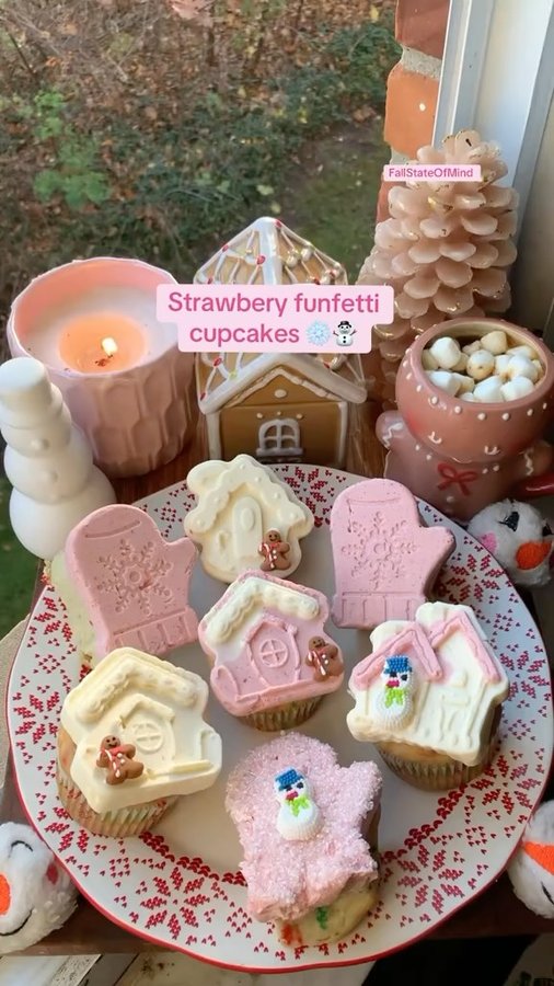 Instagram post by @f00dventures for Nature Restore. Caption reads: Tis the season for all the festive holiday bakes.....