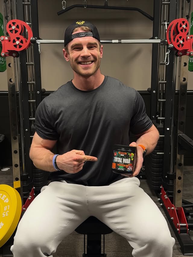 Instagram post by @vossmanfitness for REDCON1. Caption reads: [...] with a solid pre. Proud to represent....