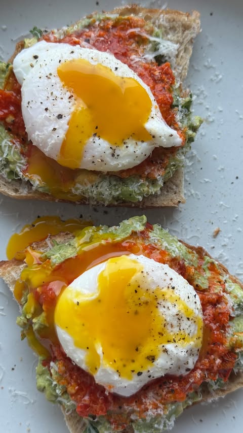 Instagram post by @toastedtable for Brodo. Caption reads: [...] scroll + coffee with some journaling +....