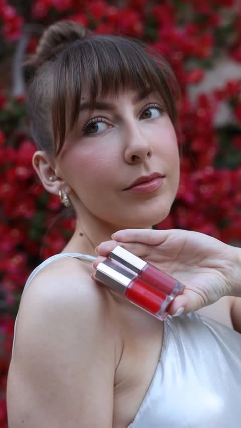 Instagram post by @kateenash for Lancôme. Caption reads: Ljetni favoriti koji ti stvarno trebaju! 🥰 I ne....