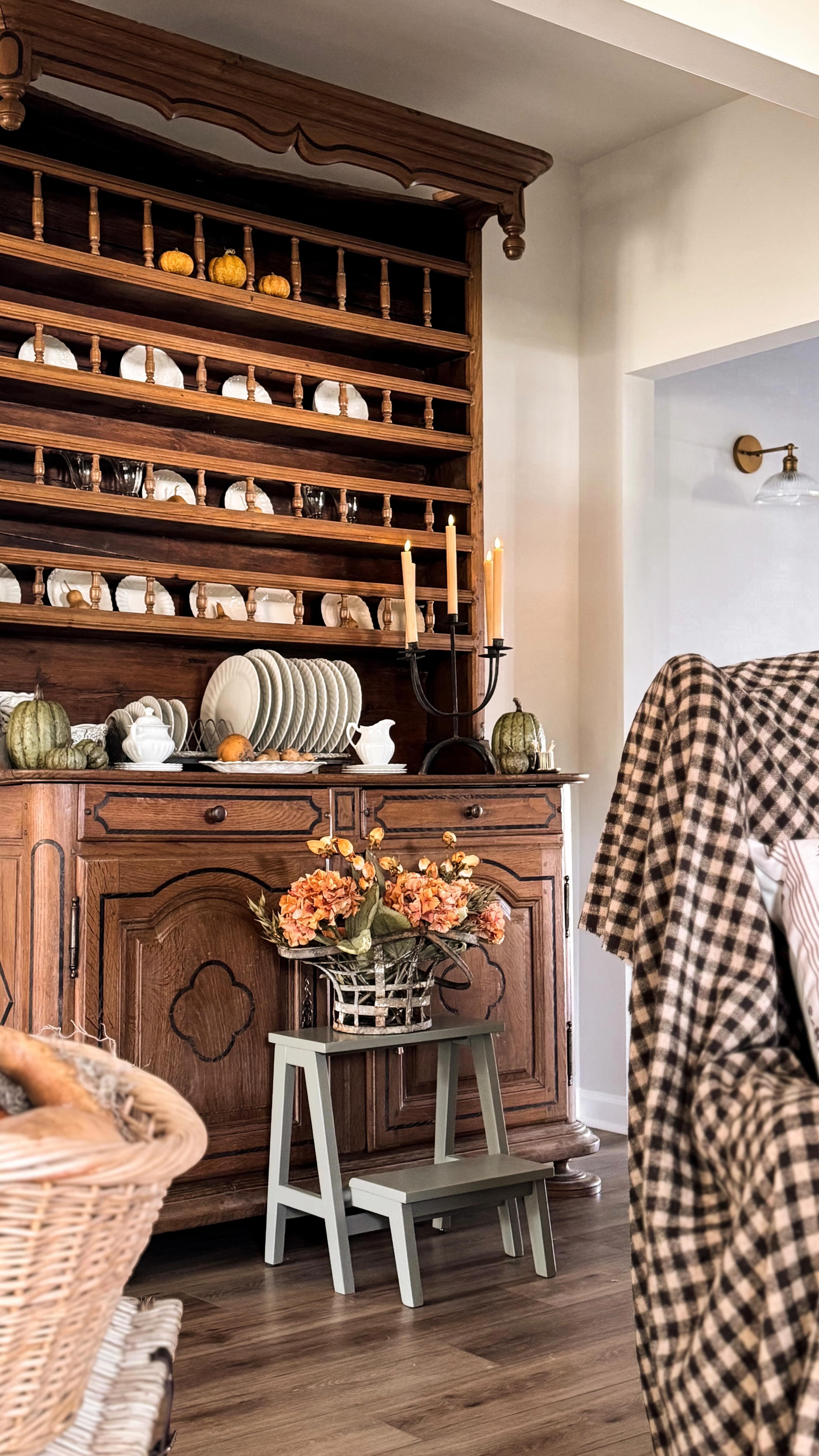 Instagram post by @krystlemarienickels for Cottages & Bungalows Magazine. Caption reads: Happy Friday, friend! 🍂 As your 2025 Brand....