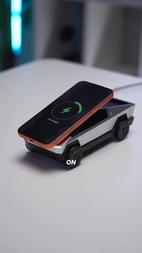 Instagram post by @derjotech for Temu. Caption reads: [...] all in one place! 

 ⚪️ Search code kcn6537....