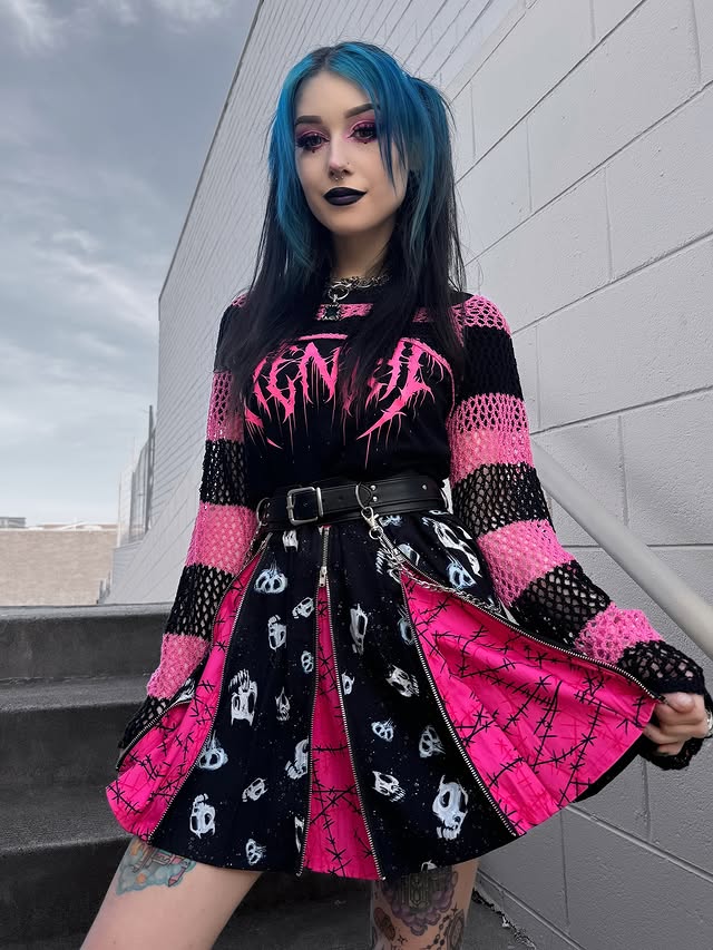 Instagram post by @eliseelicious for Blackmilk Clothing. Caption reads: [...] I’m loving this new zip skirt from....