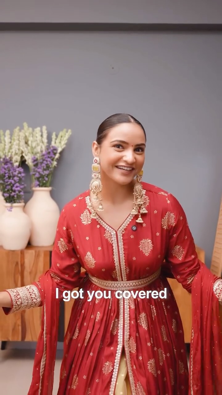 Instagram post by @sapnaraich for Pantaloons. Caption reads: This Diwali, I’ve been obsessed with trying fusion....