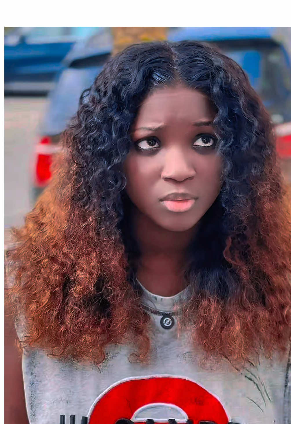 TikTok post by @momondiayeeee for Taptap Send. Caption reads: [...] #tiktoksenegal🇸🇳 #challenges_tiktok....