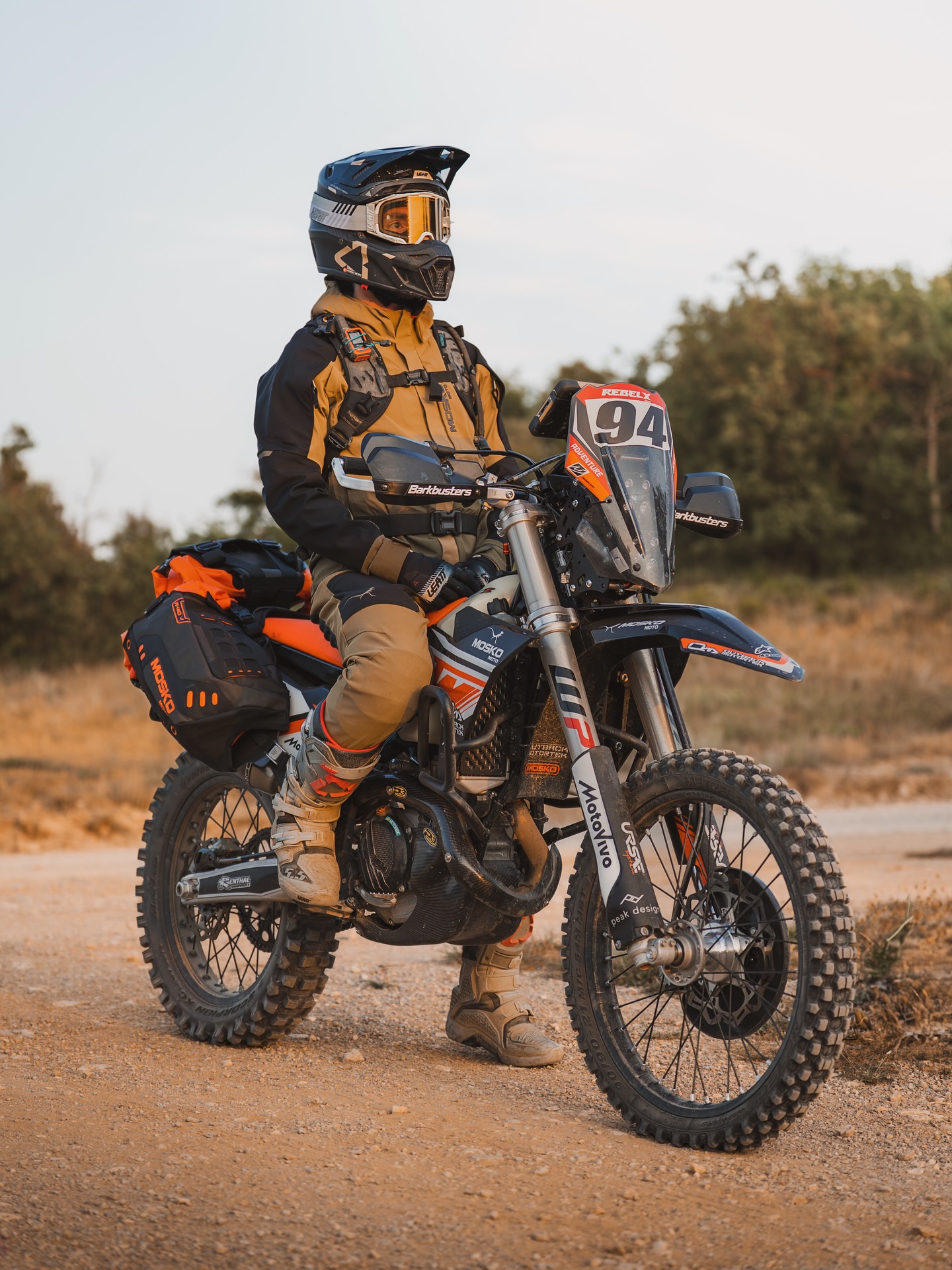 Instagram post by @killianmoreno for Mosko Moto. Caption reads: IT ALWAYS FEELS GREAT TO USE AND TEST NEW GEAR....