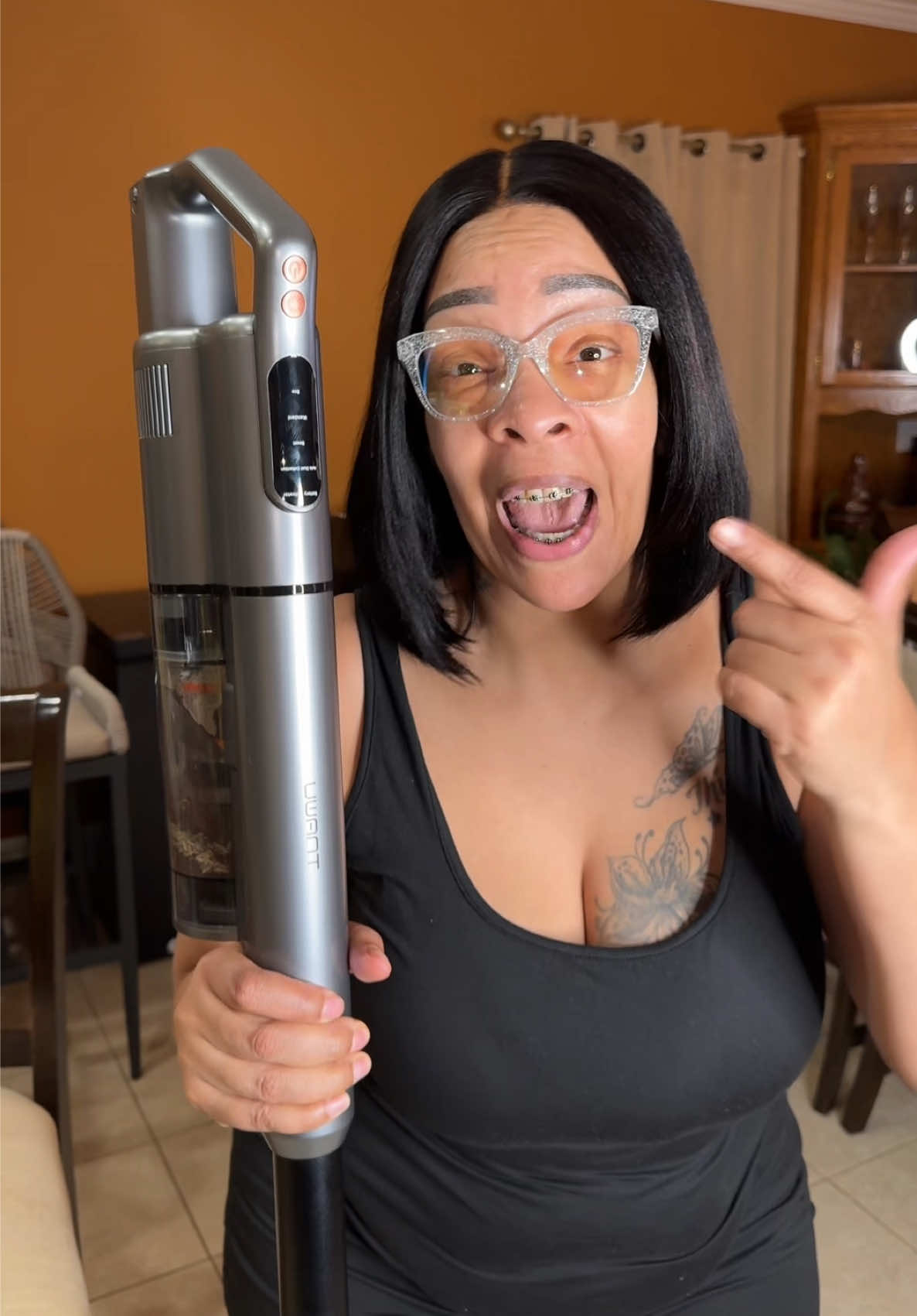 TikTok post by @k.lala104 for Uwant Clean. Caption reads: [...] come in contact with dust again🤞🏽😉@Uwant....
