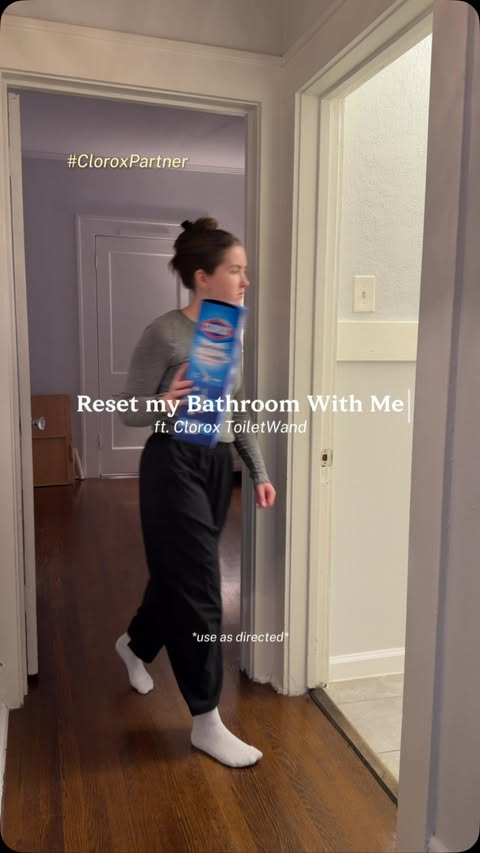 Instagram post by @arabellatouchstone for Clorox. Caption reads: #CloroxPartner My secret to not dreading [...].