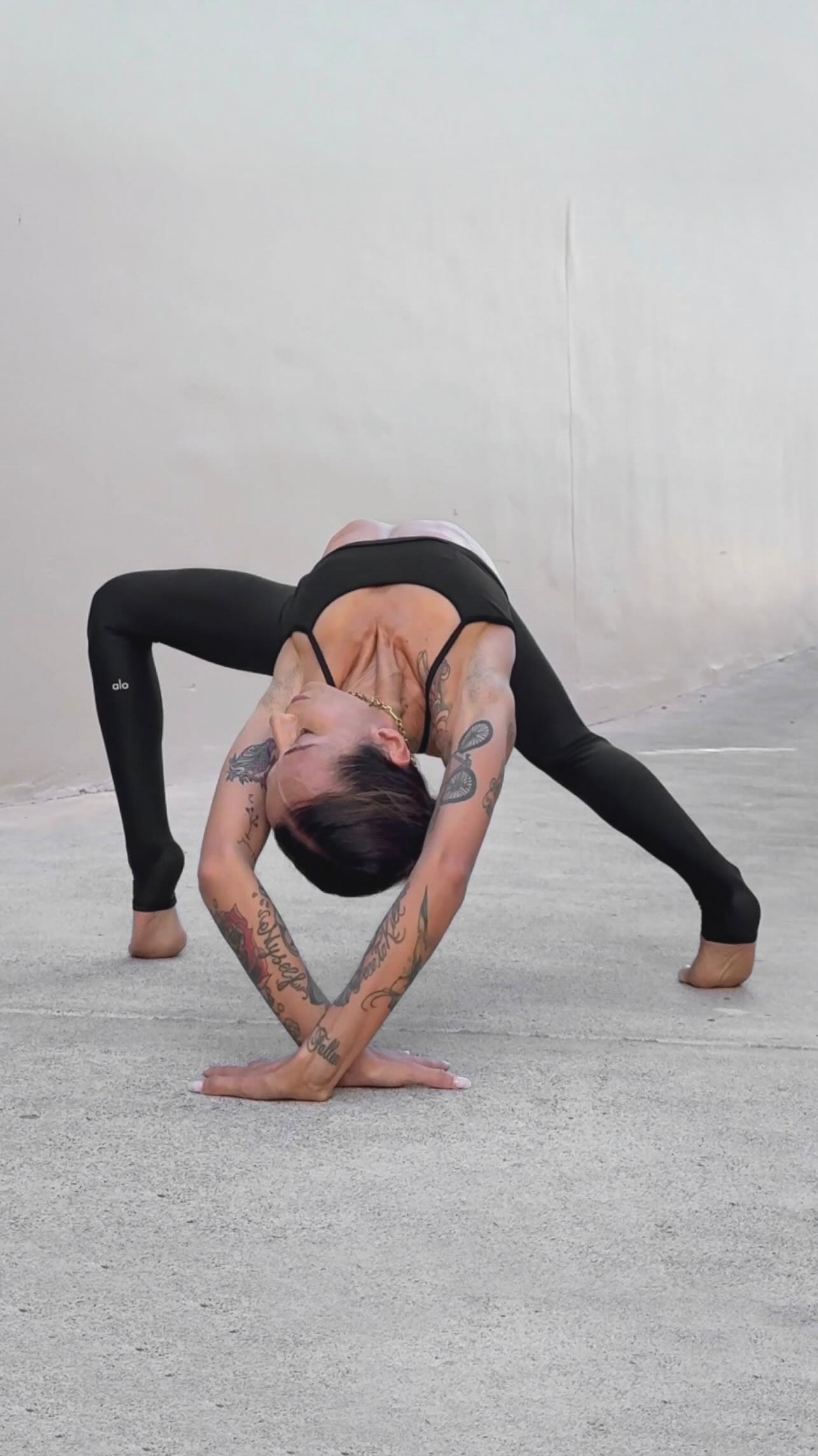 Instagram post by @eleonorazampatti for Alo Yoga. Caption reads: Ok.
I guess I am a horrible yoga teacher.....