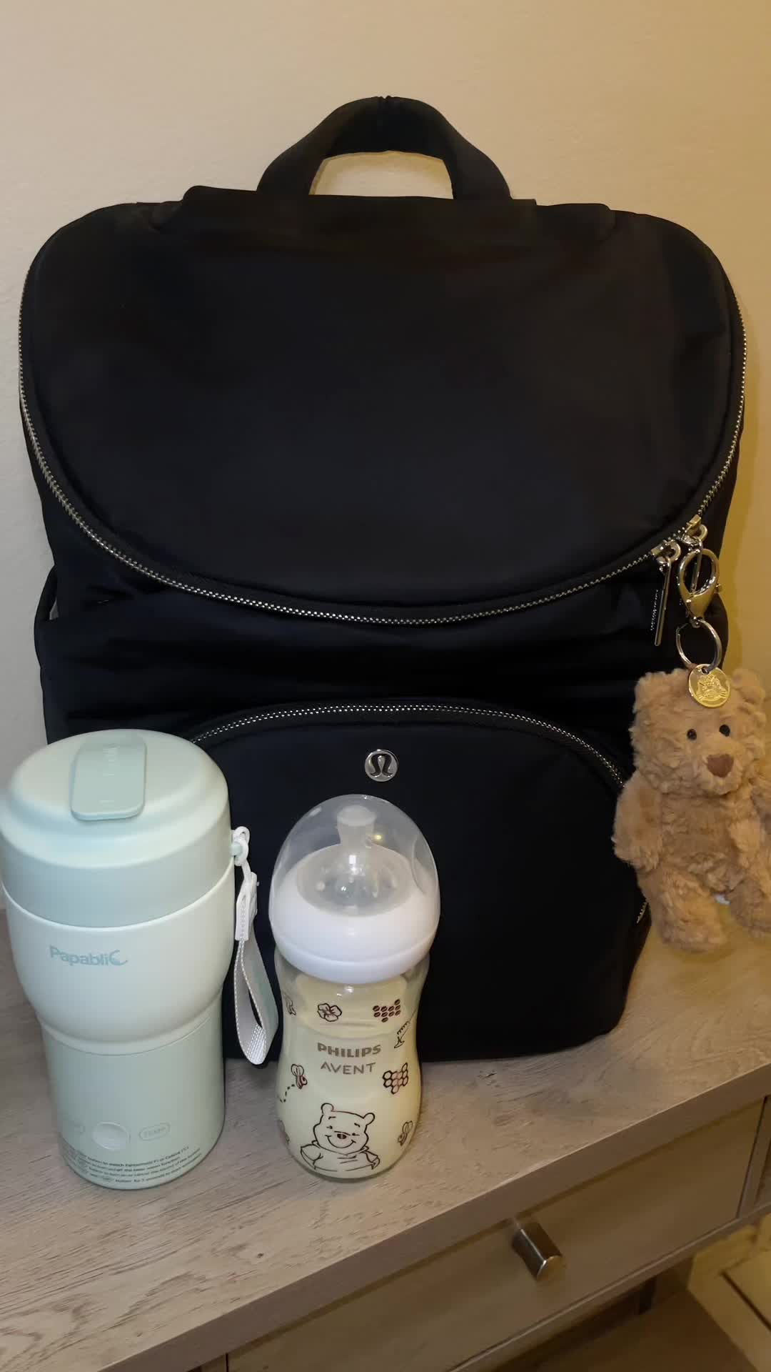 TikTok post by @_ilseolivares for Papablic. Caption reads: [...] or shopping for a mom-to-be, the Papablic....