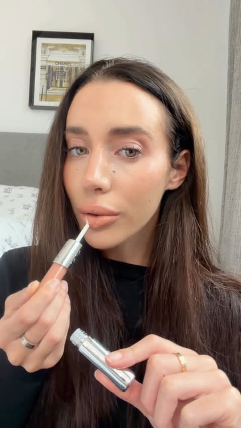 Instagram post by @nikkirrozen for Laka. Caption reads: AI-filter lip with Laka Perfect Twin Lip 🤍 Such a....