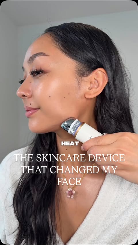 Instagram post by @lea.cayanan for Therabody. Caption reads: me 🤝 @therabody depuffing wand 🙂‍↔️ Send this to....