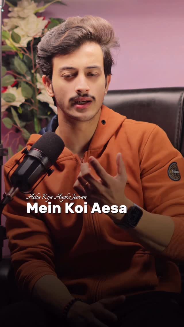 Instagram post by @kartiksikhola for Sri Mandir. Caption reads: The Sacred Day of appearance of the lord of....