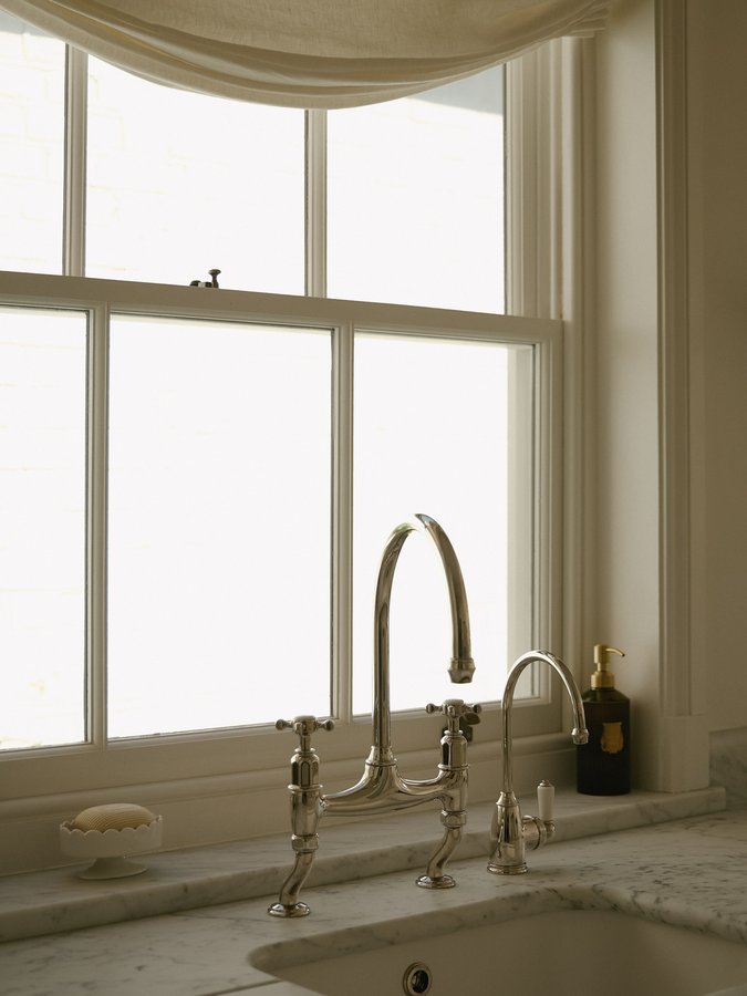 Instagram post by @dhowelldesigns for Villeroy & Boch. Caption reads: One thing I knew when I was designing our kitchen....