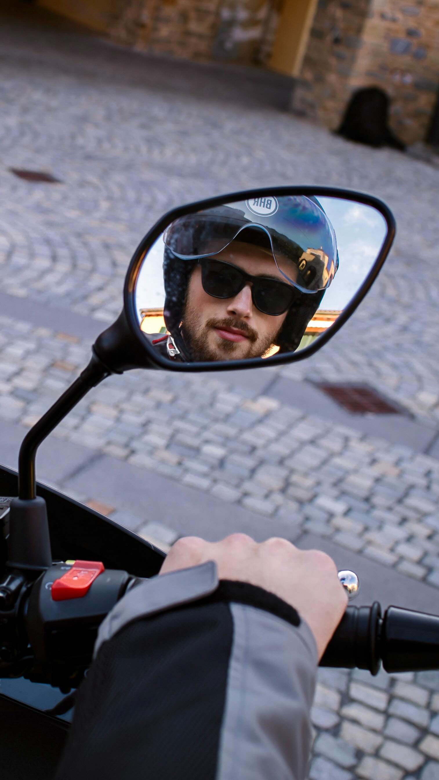 Instagram post by @tizianobrunostyle for Dainese. Caption reads: Fri-Yay vibes, breeze 🔛, heat off, just freedom....