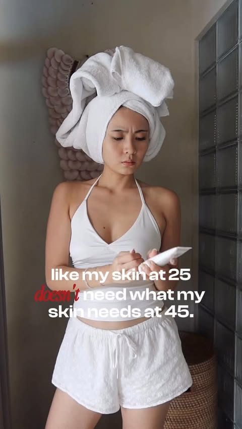 Instagram post by @yingxuantaan for Avène. Caption reads: ❗️REAL TALK: my skin needs at 25 are very....