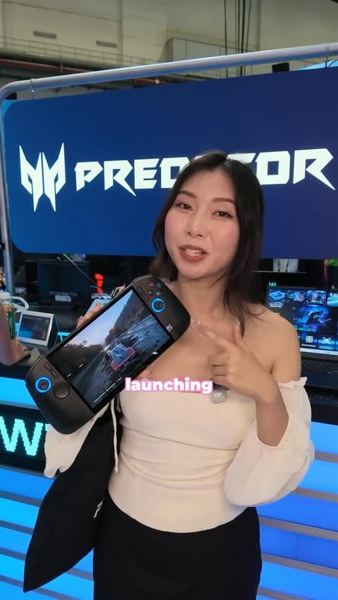 Instagram post by @peachietech for Predator Gaming. Caption reads: i got the chance to check out @predatorgaming’s....