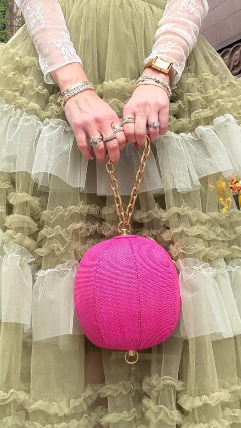 Instagram post by @ginnypaxkrosel for Eric Javits. Caption reads: [...] the right bag changes everything! The....