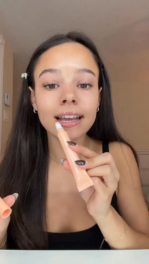 Instagram post by @mayanagyy for Clarins. Caption reads: My fave @clarinsusa Lip Perfector can be used as....