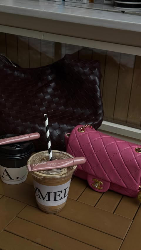 Instagram post by @siennasanter for Astrid & Miyu. Caption reads: It’s the last day of the giveaway !! It’s....