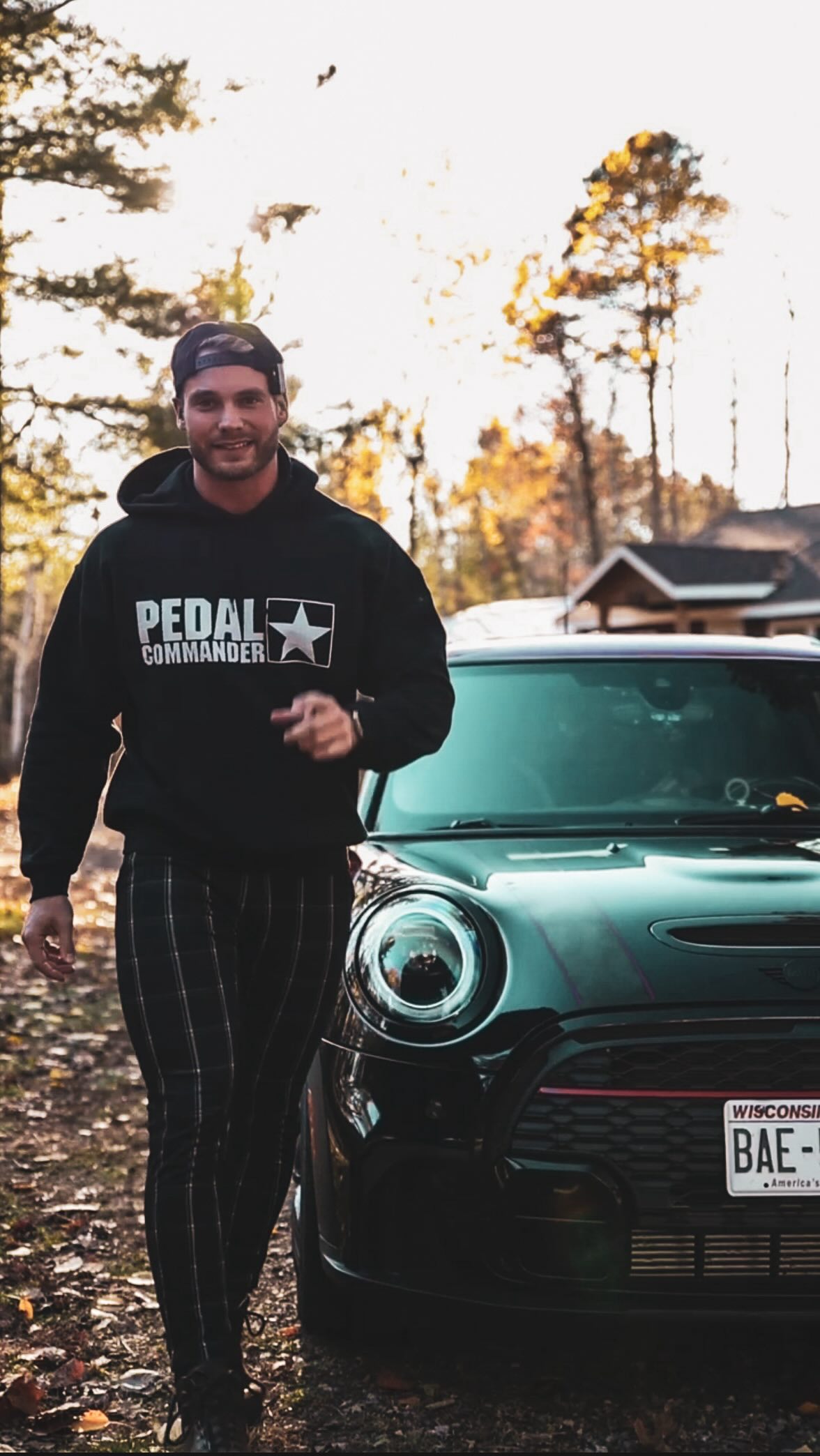 Instagram post by @peyerdaniel for Pedalcommander. Caption reads: [...] more acceleration!!

Get your own....