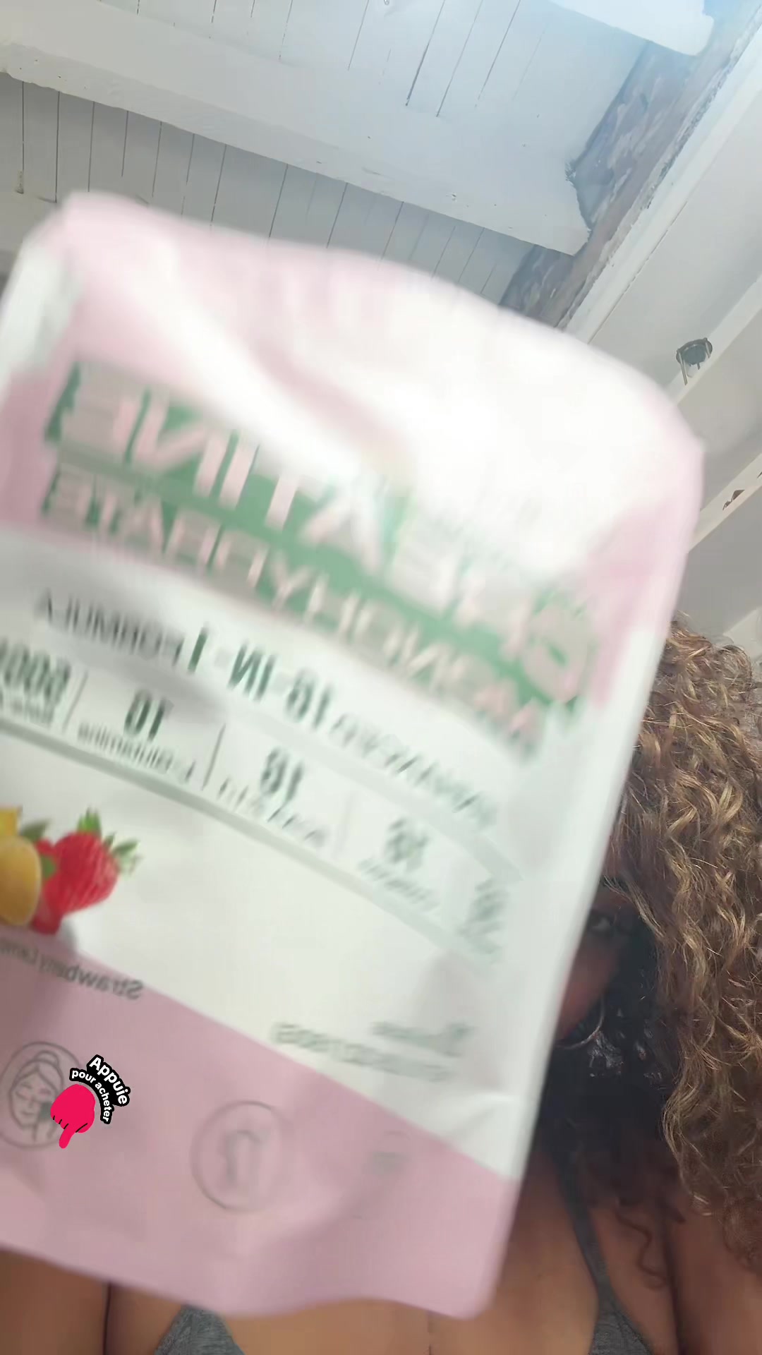 TikTok post by @lavidaysuscositas for Vivonu. Caption reads: Te dejo el dato 💪@VivoNu #TikTokShop #creatine....