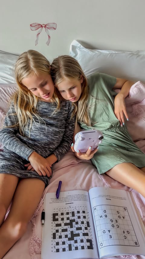 Instagram post by @janellejoy_ for Optus. Caption reads: Kids grow up so fast… and with my older two close....