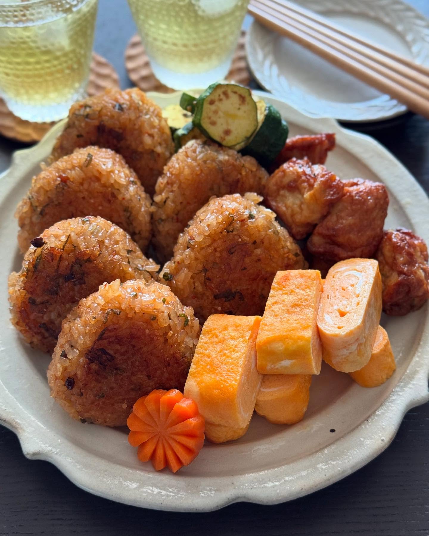 Instagram post by @matakayo0719 for macaroni. Caption reads: 𓅿サムジャンキムチ焼きおにぎり....