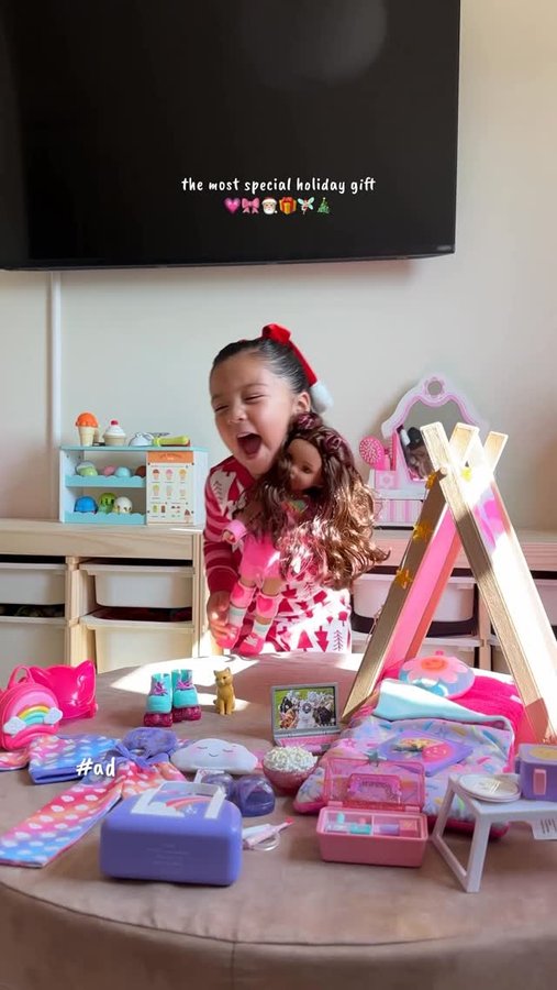 Instagram post by @catalinatrez for American Girl. Caption reads: [...] extra special with Onyx’s first....