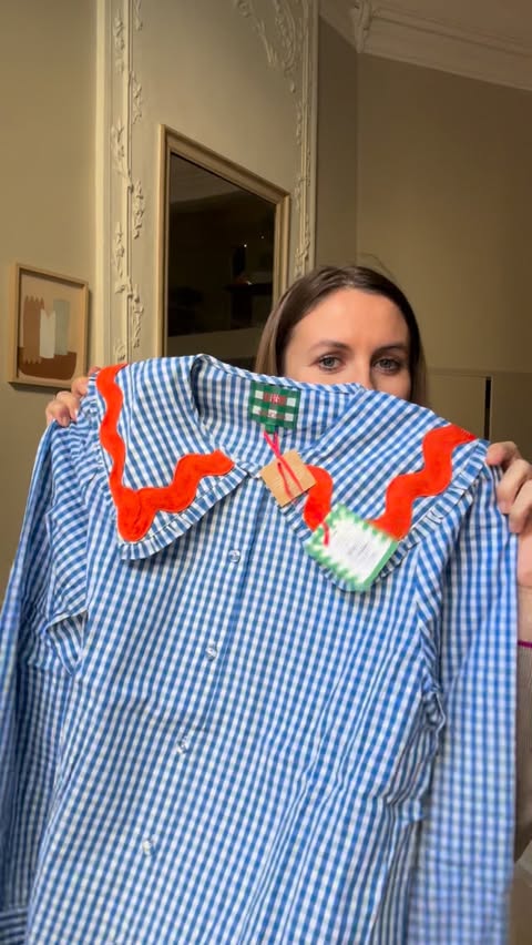 Instagram post by @aganeleo for Monoprix. Caption reads: UNBOXING - collab @monoprix x @lavestelaveste ❤️.