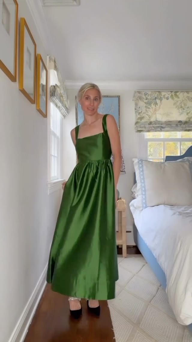 Instagram post by @kristinmkennedy for tuckernuck. Caption reads: From weddings and parties to Thanksgiving and....