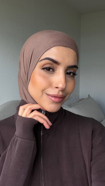 Instagram post by @sanah.nasrallah for CAIA Cosmetics. Caption reads: [...] to keep with you on the go 🤍 @caiacosmetics....