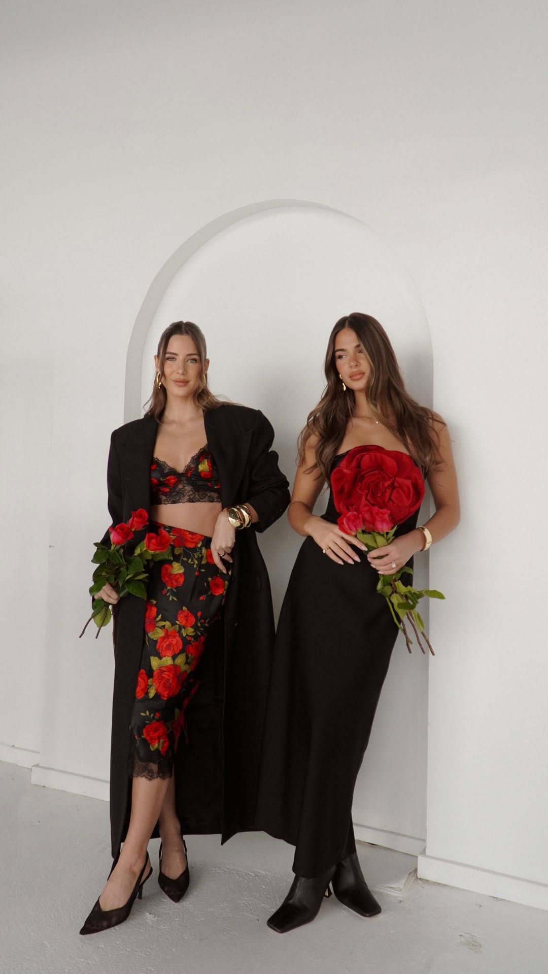 Instagram post by an influencer for Victoria's Secret. Caption reads: [...] special ❤️ #vspartner @victoriassecret Code:....