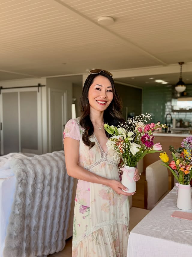 Instagram post by @dr.ranywoo for Rent the Runway. Caption reads: Celebrating this beautiful mama-to-be and her....