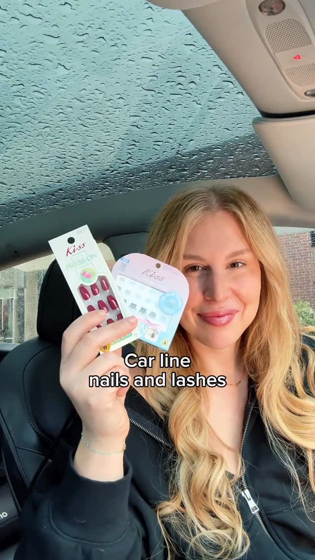 Instagram post by @itsgoodbyetwenties for Dollar General. Caption reads: Car line just became my new beauty salon.

These....